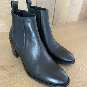 Jenni Kayne ankle boot. Size 38